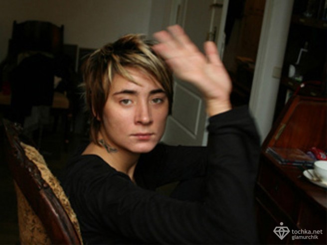 http://s0.tochka.net/glamur/g_192341/img_news_list/zemfira-200704290933120.jpg